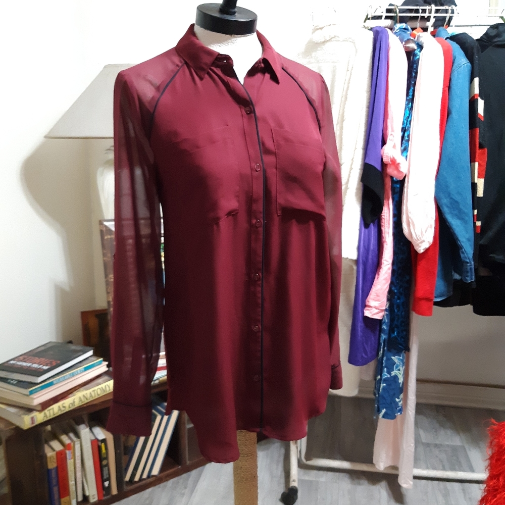 Womens Sheer Blouse Sz Small button up shirt burgundy tone Super Cute